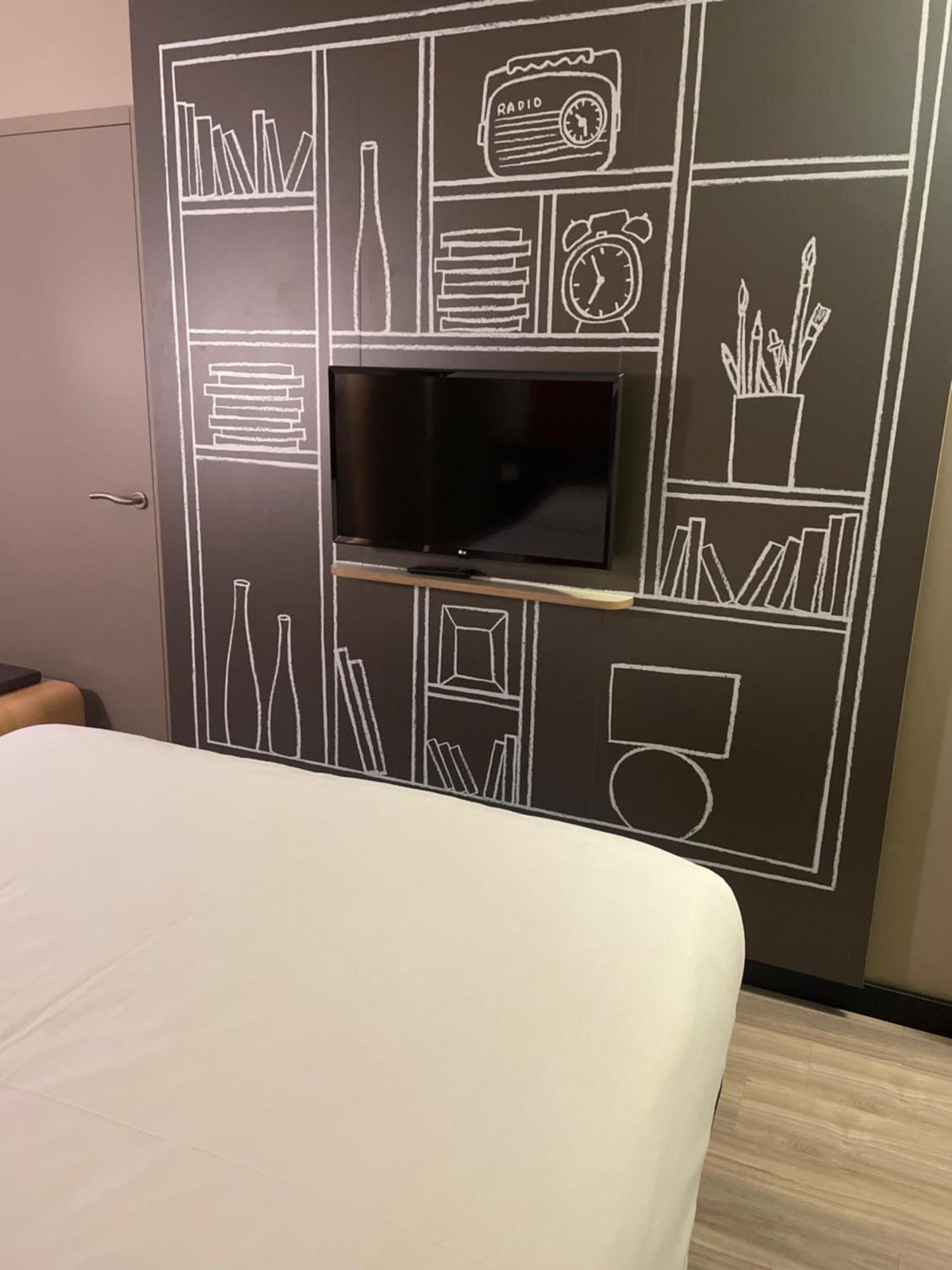 Ibis Bourg En Bresse Hotel Екстериор снимка